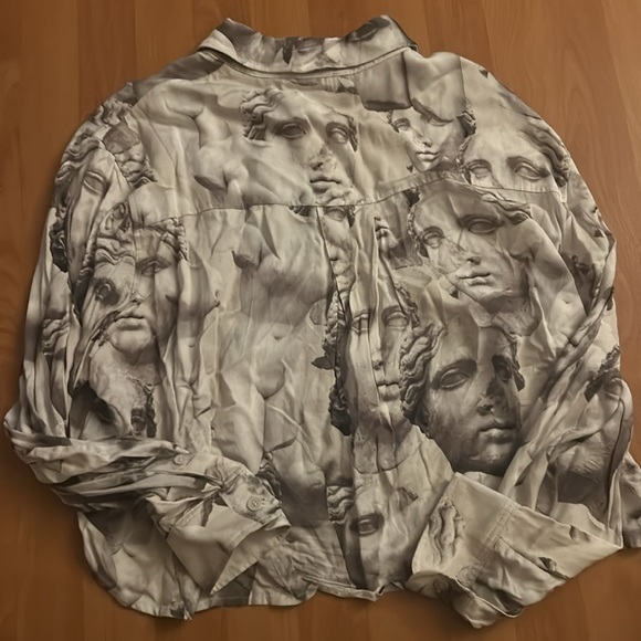 Weekday Sculpture Flowy Shirt - Picture 3 of 3